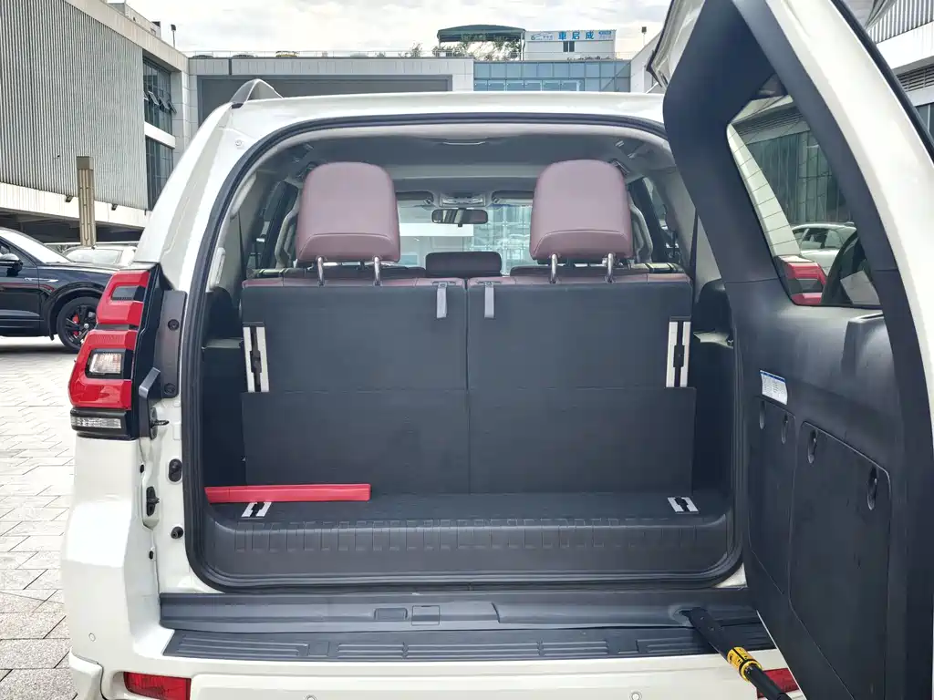 Toyota Prado 2019 — фото 26