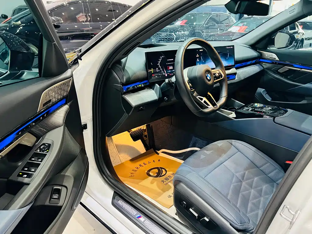 BMW 5 Series 2024