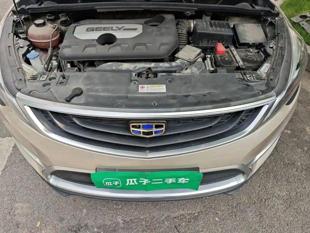 Geely Emgrand GS 2017 — фото 11