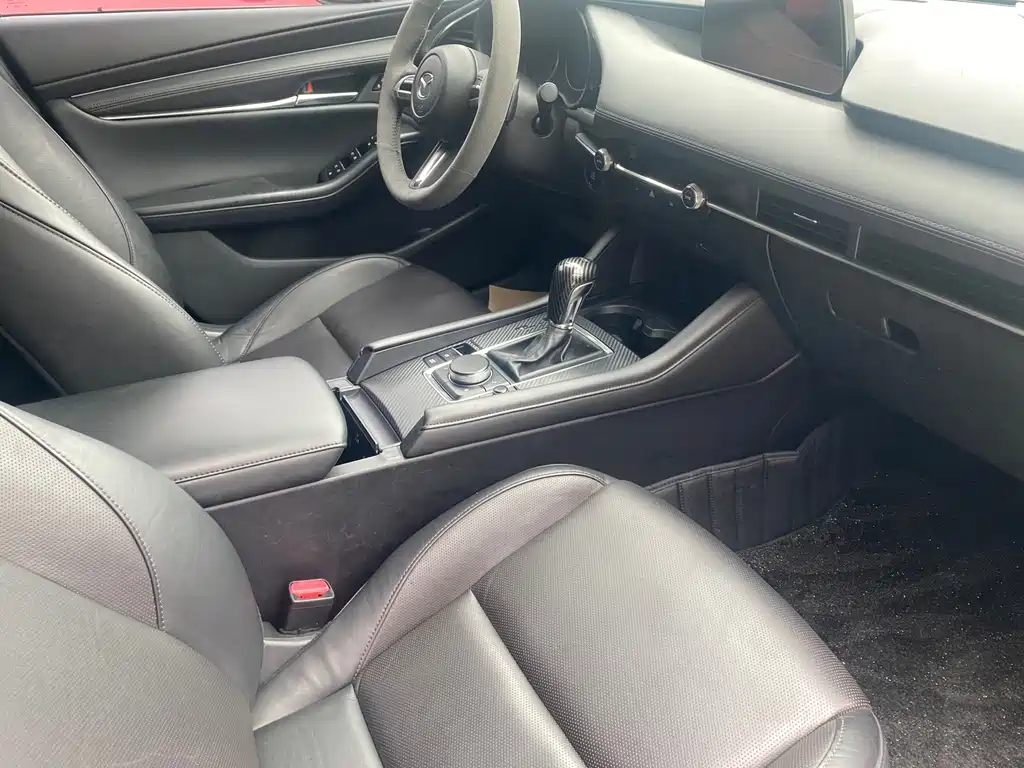 Mazda 3 Axela 2021