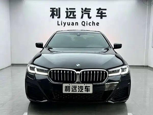 BMW 5 Series 2023