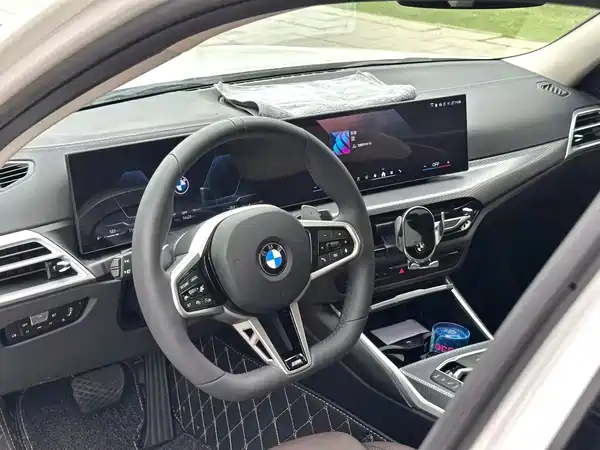 BMW 3 Series 2025