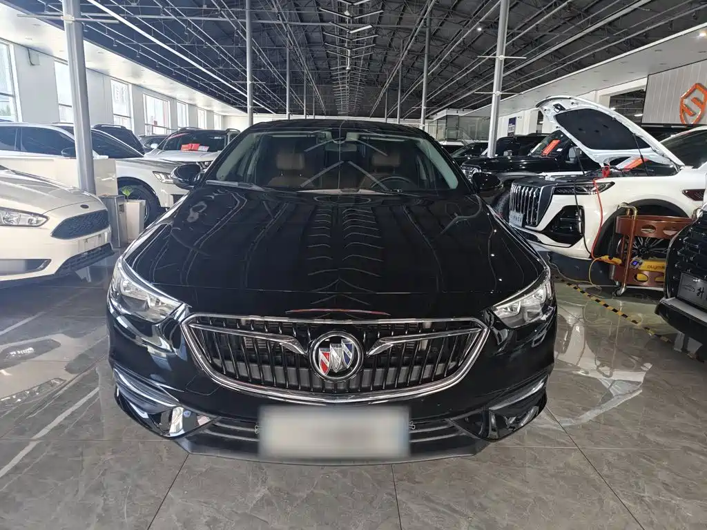 Buick Regal 2020 — фото 24