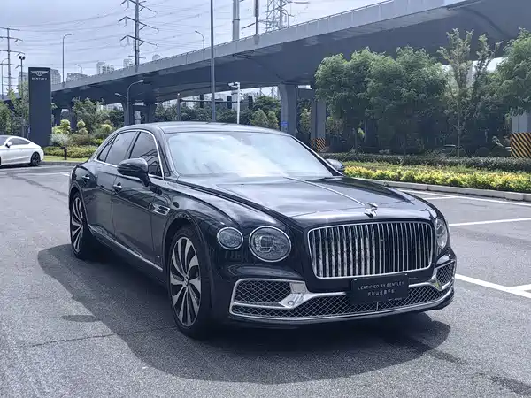 Bentley Flying Spur 2023