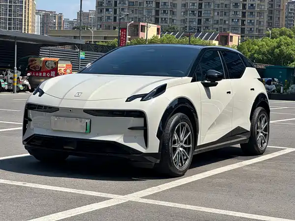 Zeekr X 2023