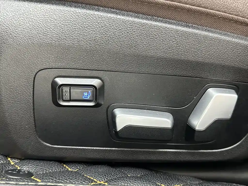 BMW 3 Series 2022 — фото 15