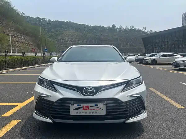 Toyota Camry 2022