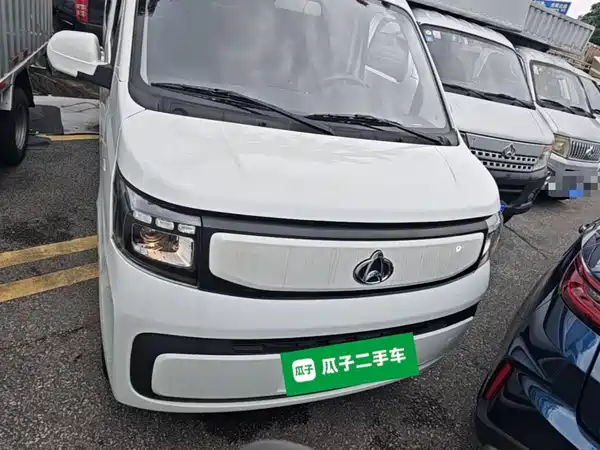 Changan Ruixing EM80 2025