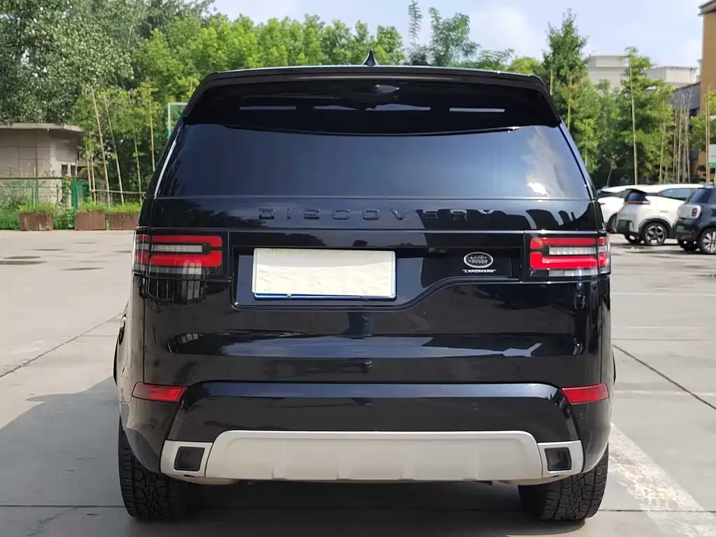 Land Rover Discovery 2020 — фото 15
