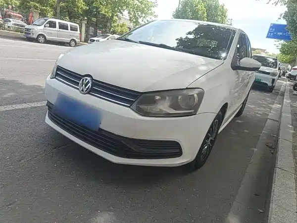 Volkswagen Polo 2016