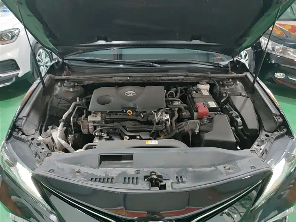 Toyota Camry 2022 — фото 20