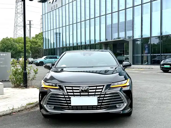 Toyota Avalon 2025