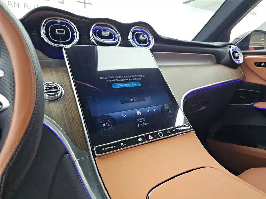 Mercedes-Benz GLC 2025 — фото 13