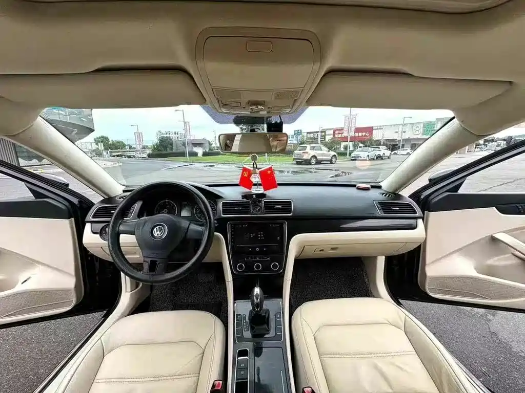 Volkswagen Passat 2013 — фото 7