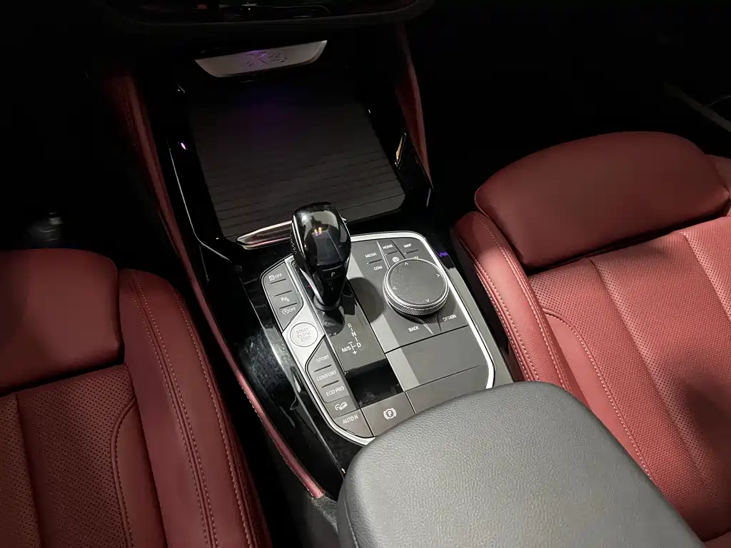BMW X4 2023 — фото 15