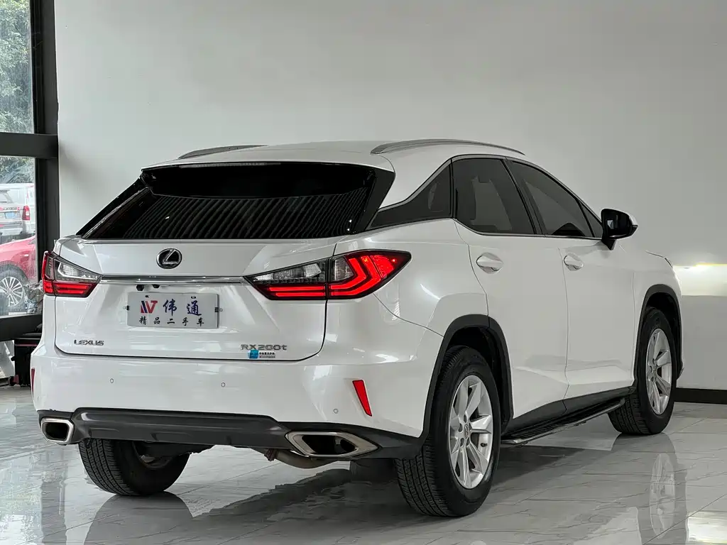 Lexus RX 2016 — фото 21