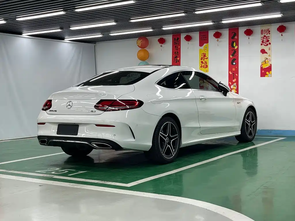 Mercedes-Benz C-Class 2019
