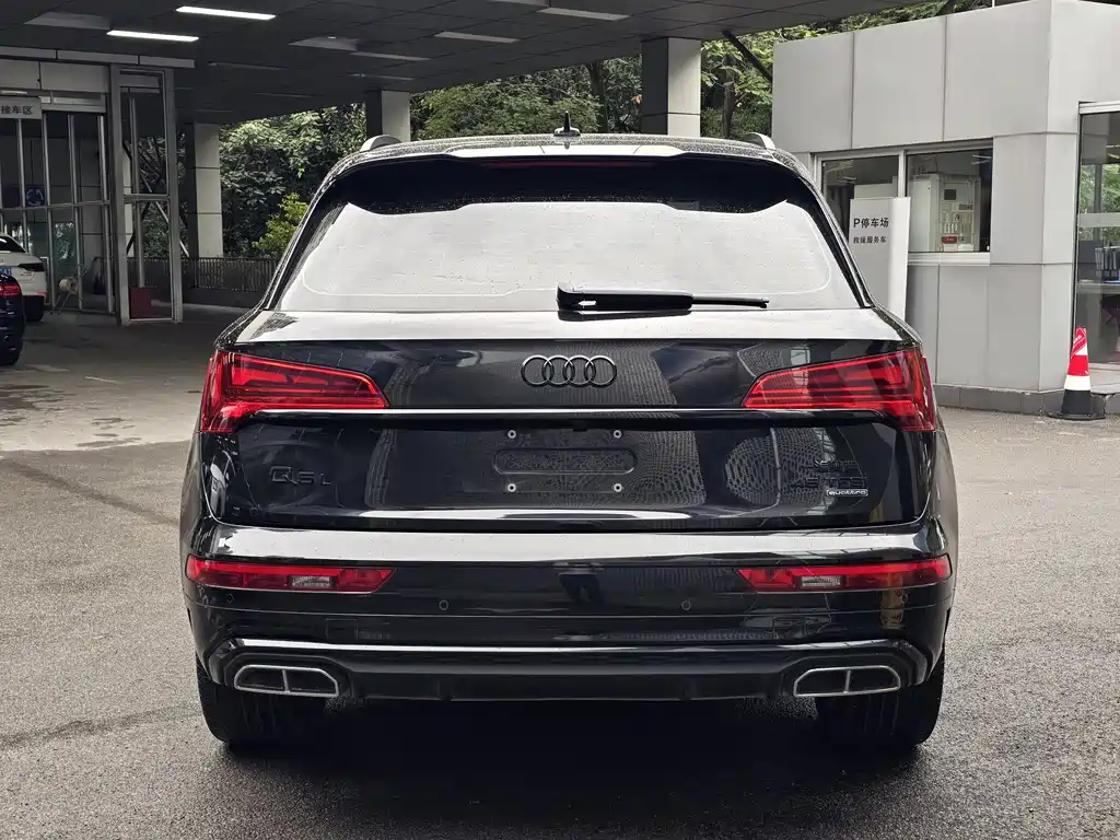 Audi Q5L 2022 — фото 5