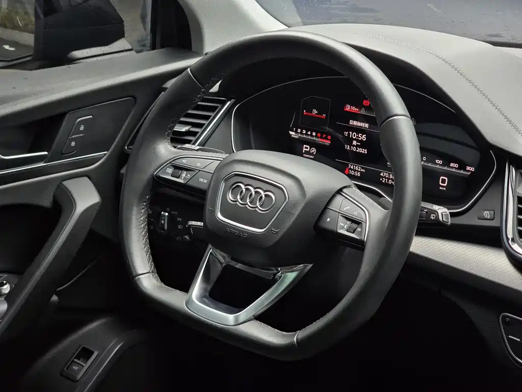 Audi Q5L 2022 — фото 17