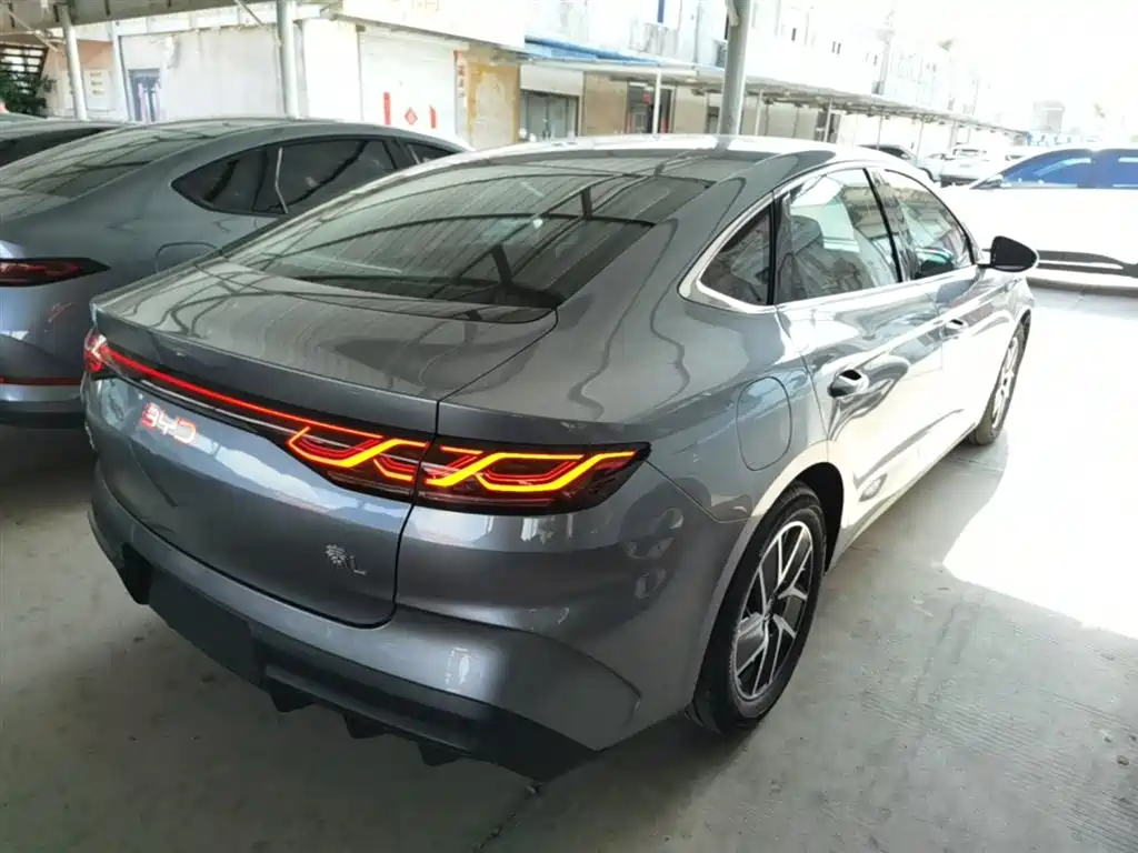 BYD Qin L 2025 — фото 7