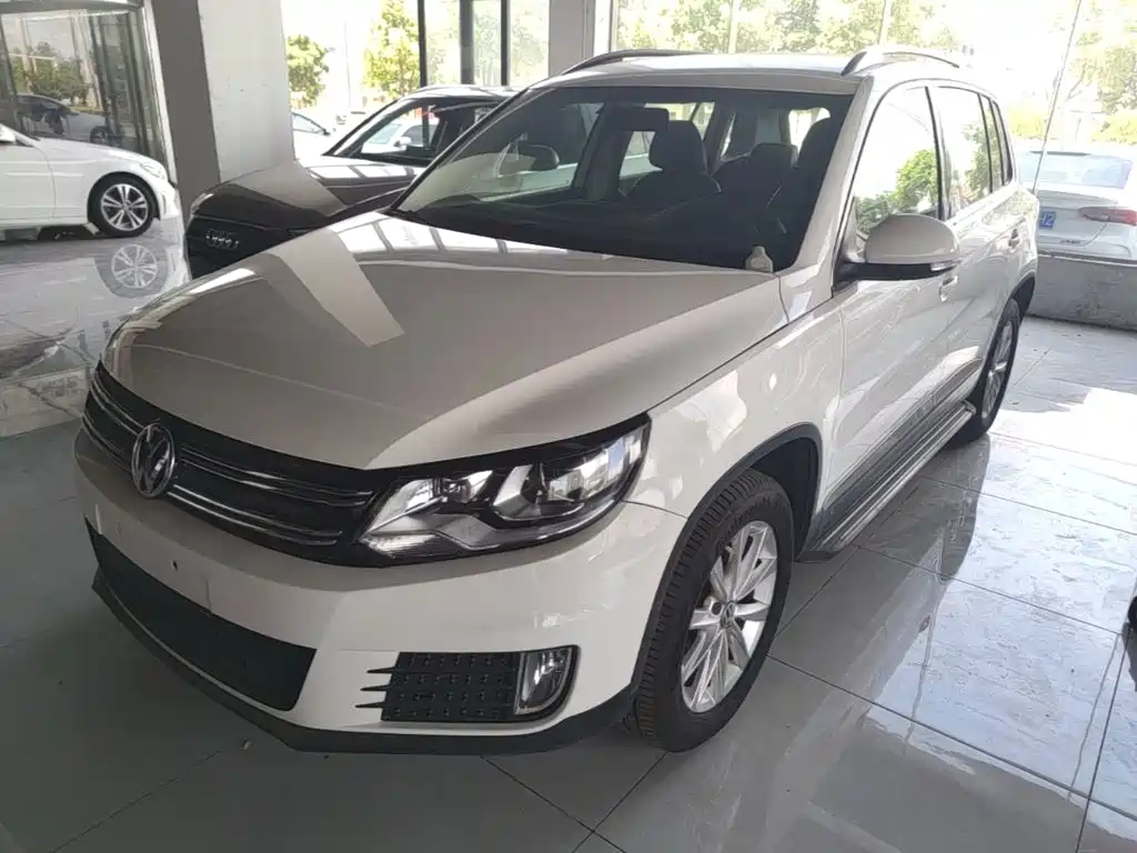 Volkswagen Tiguan 2018 — фото 1
