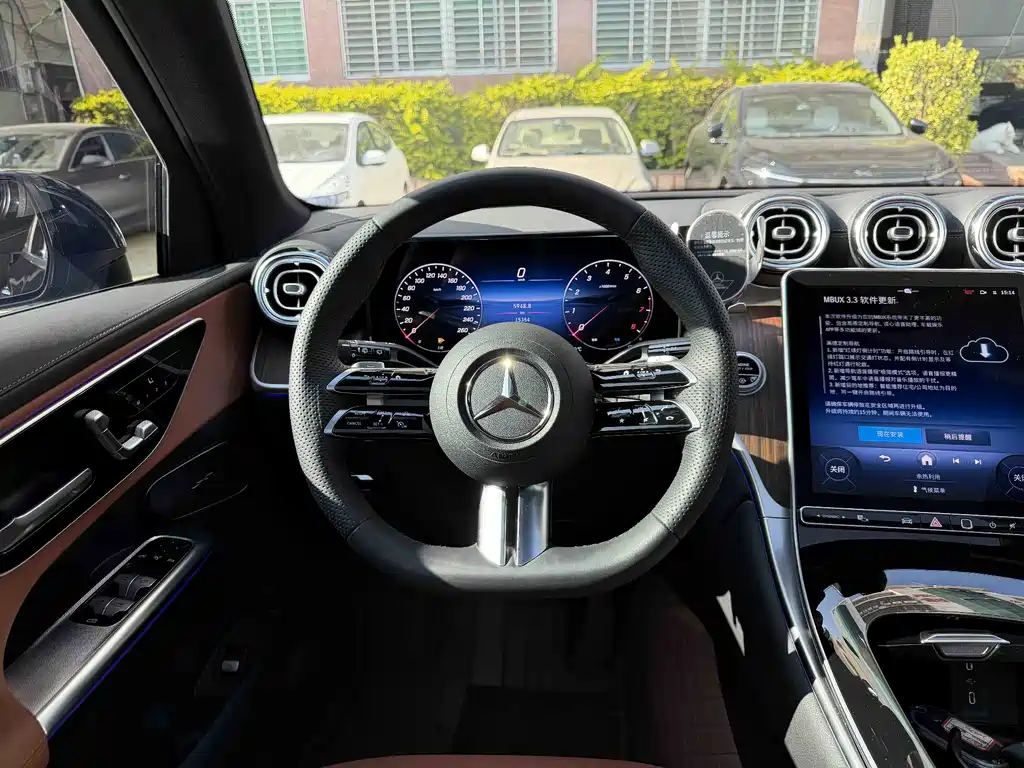 Mercedes-Benz GLC 2025 — фото 15