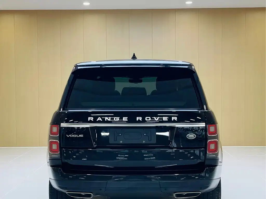 Land Rover Range Rover 2022 — фото 8