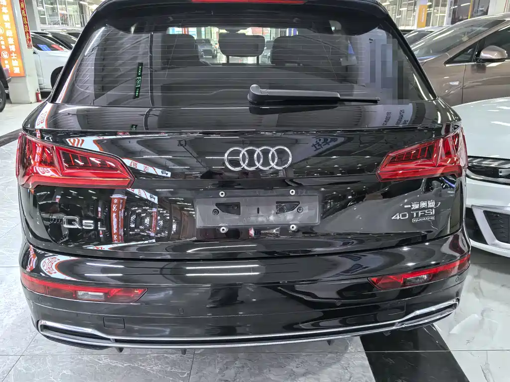 Audi Q5L 2019 — фото 5