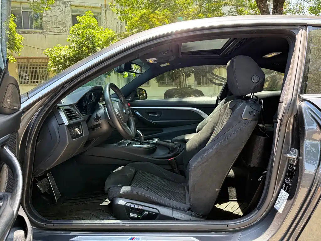 BMW 4 Series 2020 — фото 10