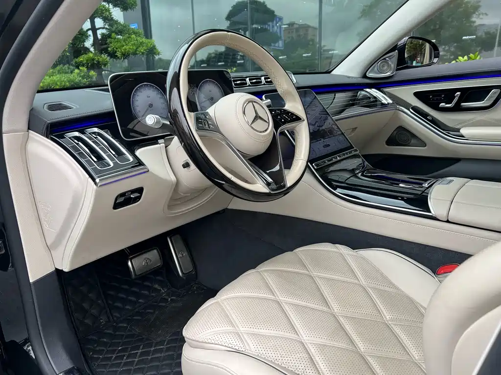 Mercedes-Benz Maybach S-Class 2023