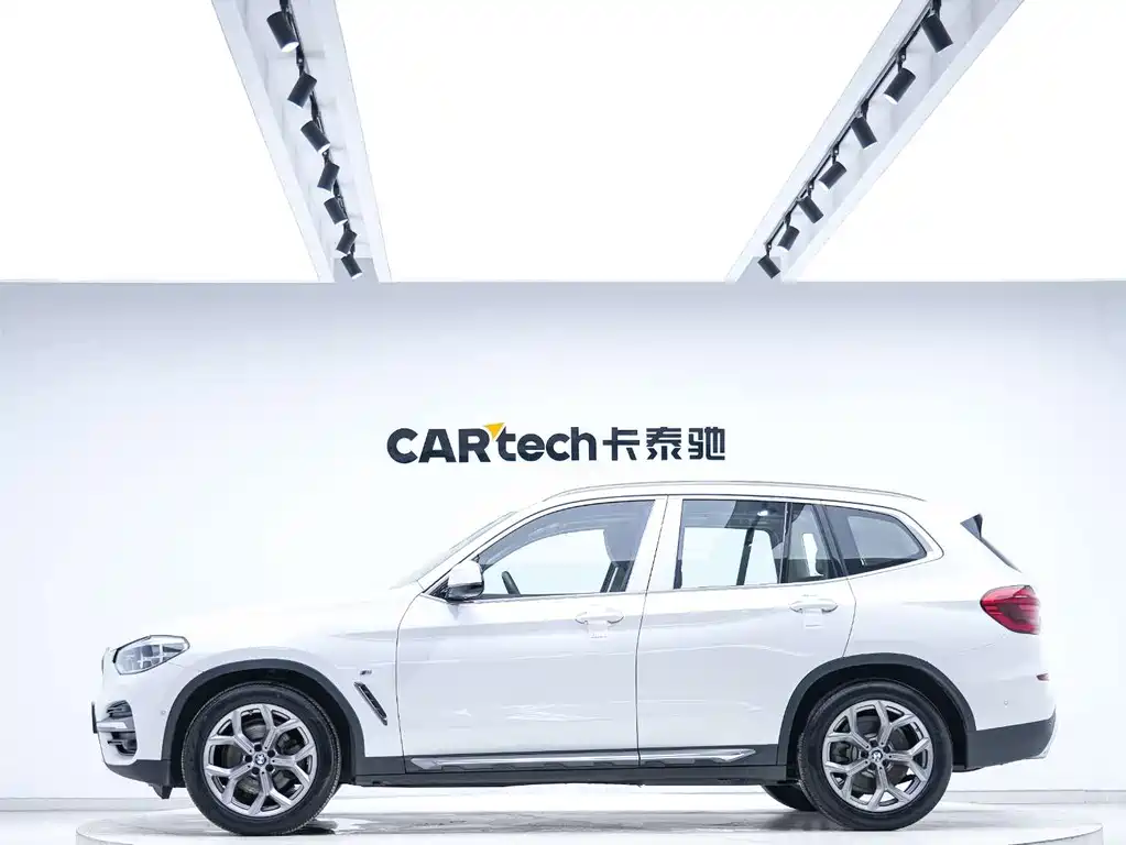 BMW X3 2020 — фото 3