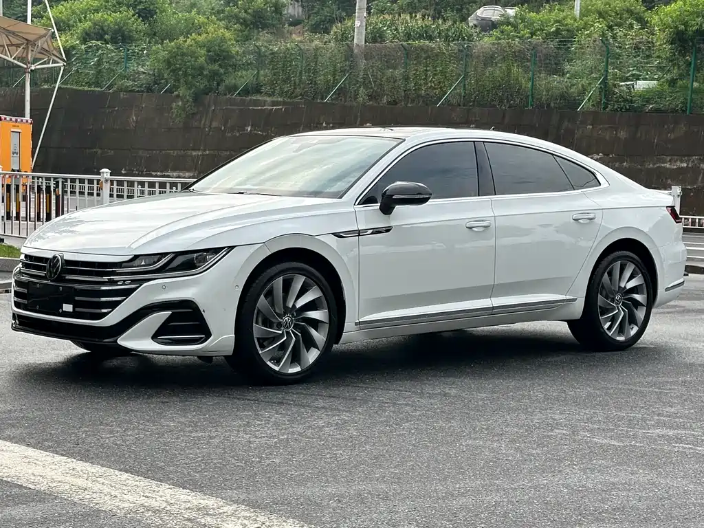 Volkswagen CC 2024
