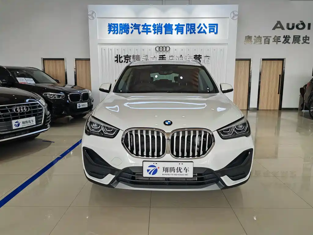 BMW X1 2021 — фото 2