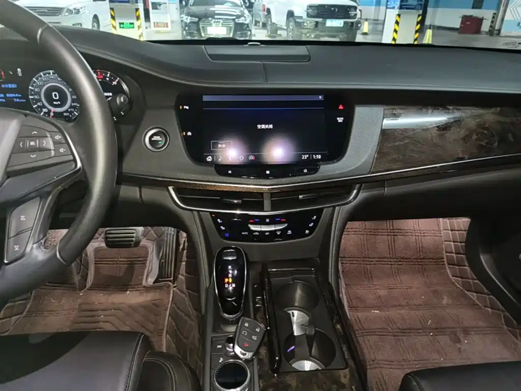 Cadillac CT6 2023 — фото 13