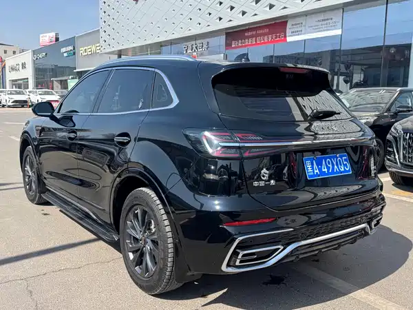 Hongqi HS5 2023