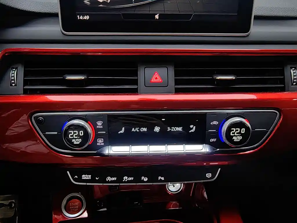 Audi A4L 2020 — фото 4