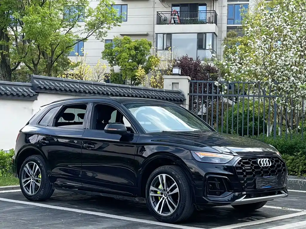 Audi Q5L 2023 — фото 3
