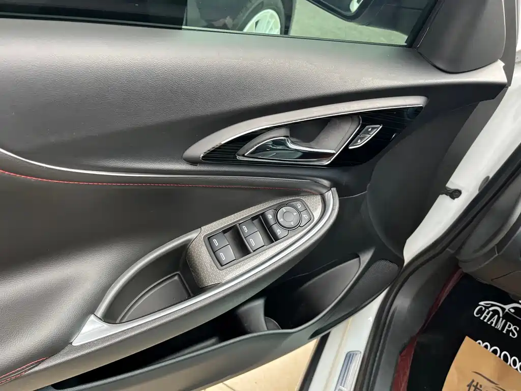Chevrolet Malibu XL 2020 — фото 25