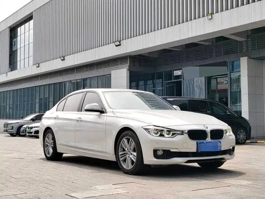 BMW 3 Series 2016