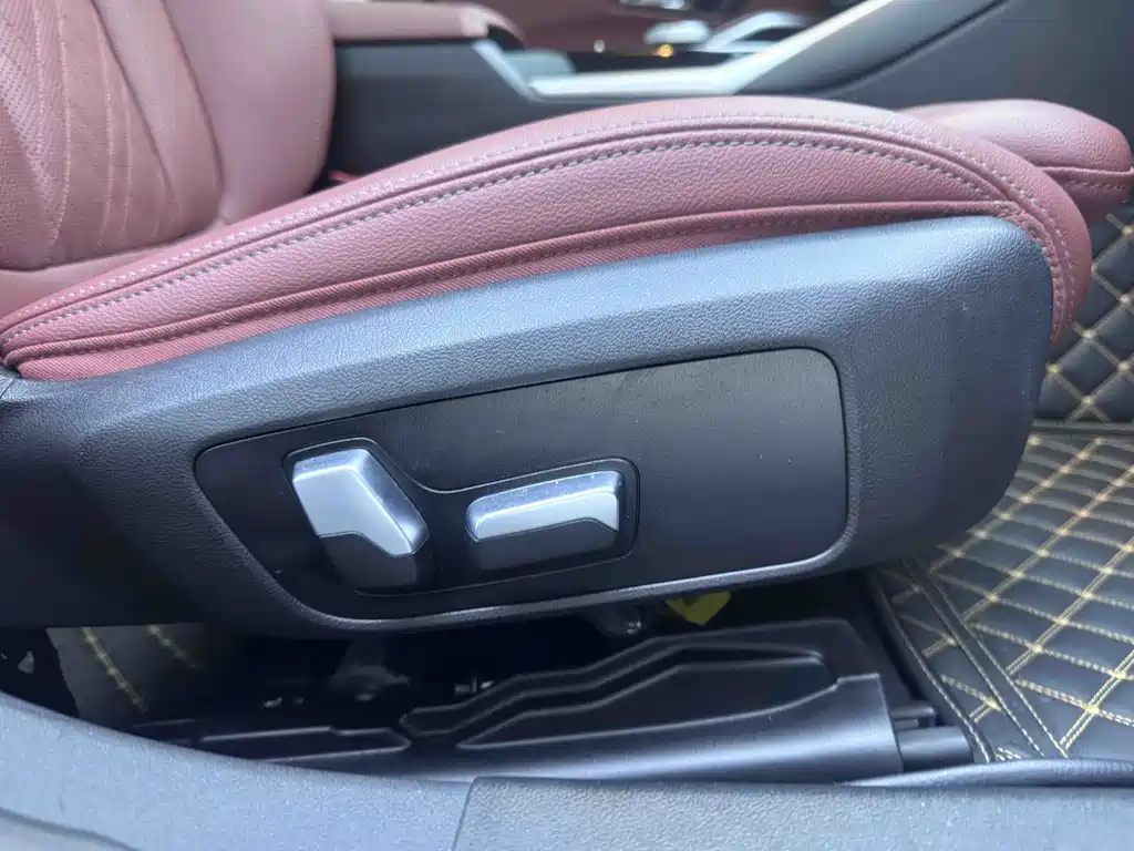 BMW 3 Series 2023 — фото 18