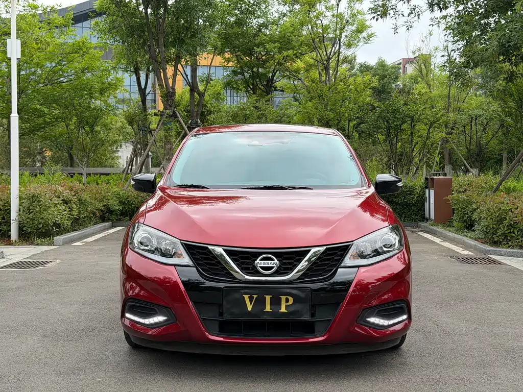 Nissan Tiida 2022