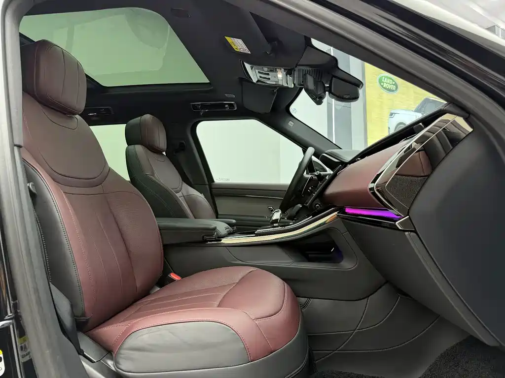 Land Rover Range Rover Sport 2025 — фото 10