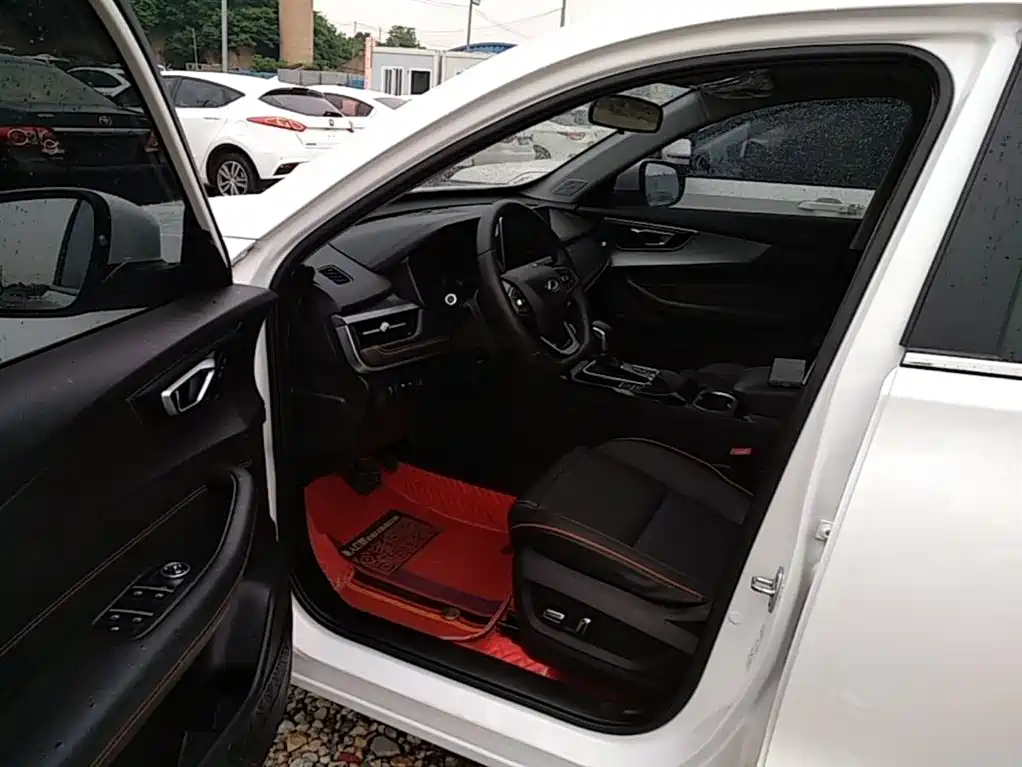 Chery Tiggo 5x 2021 — фото 16