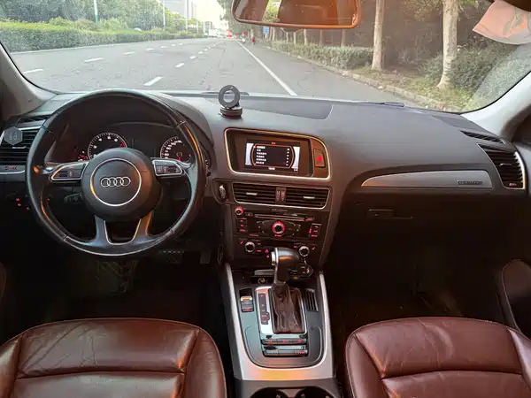 Audi Q5 2015