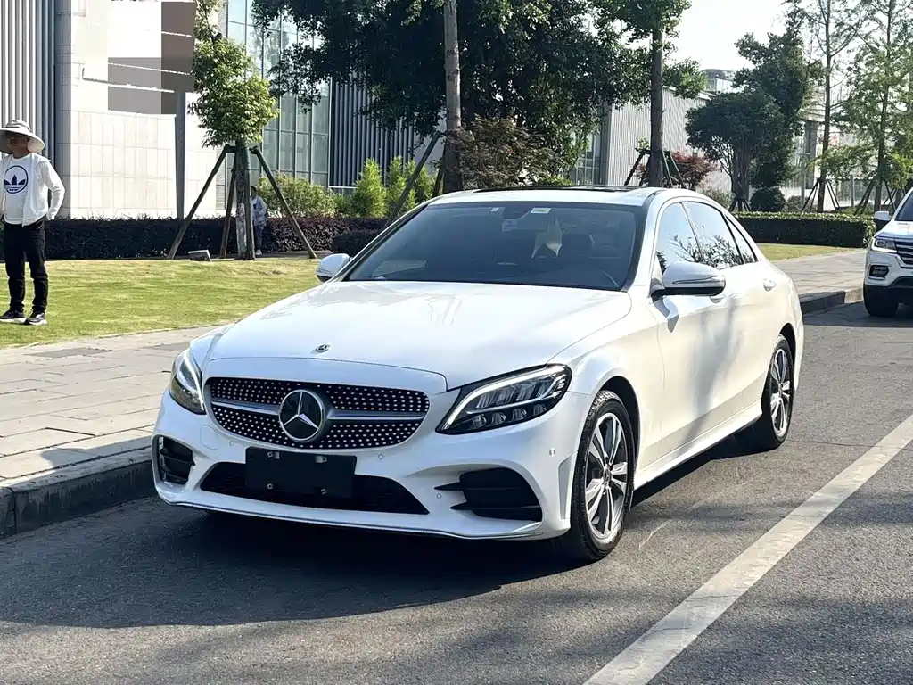 Mercedes-Benz C-Class 2019