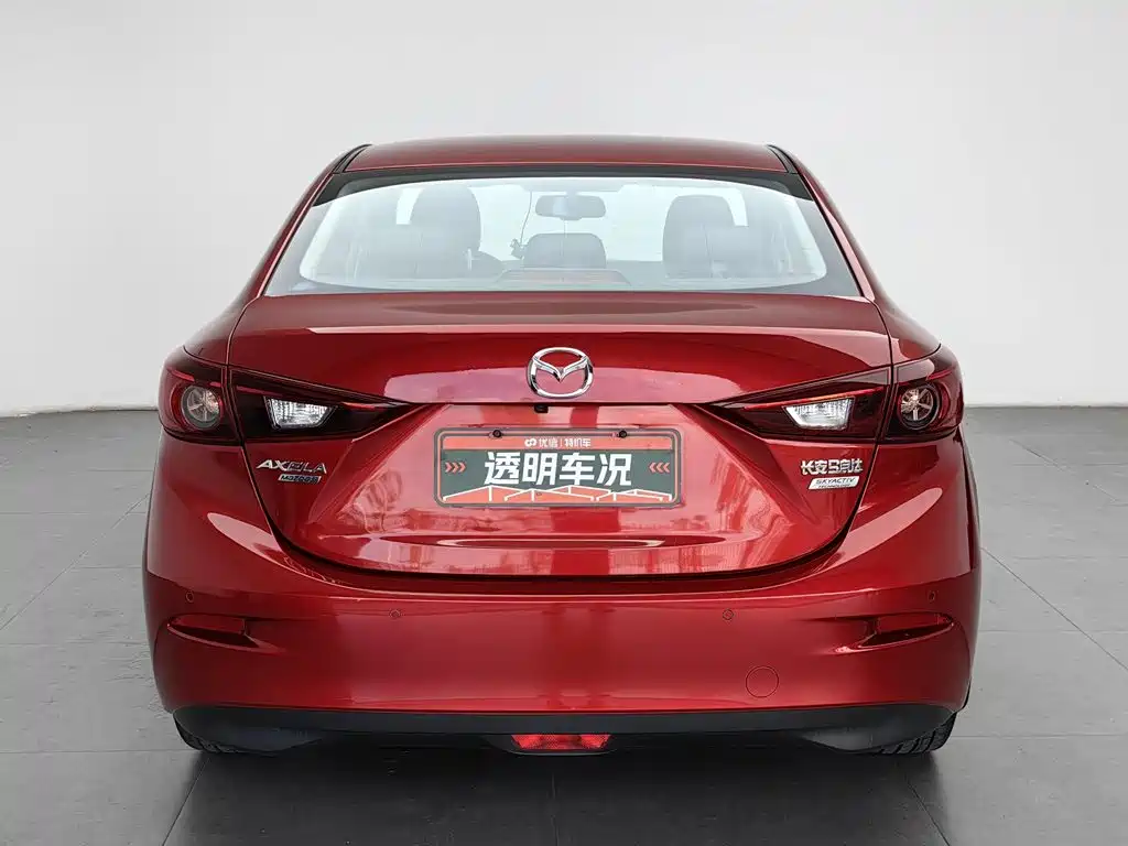 Mazda 3 Axela 2016
