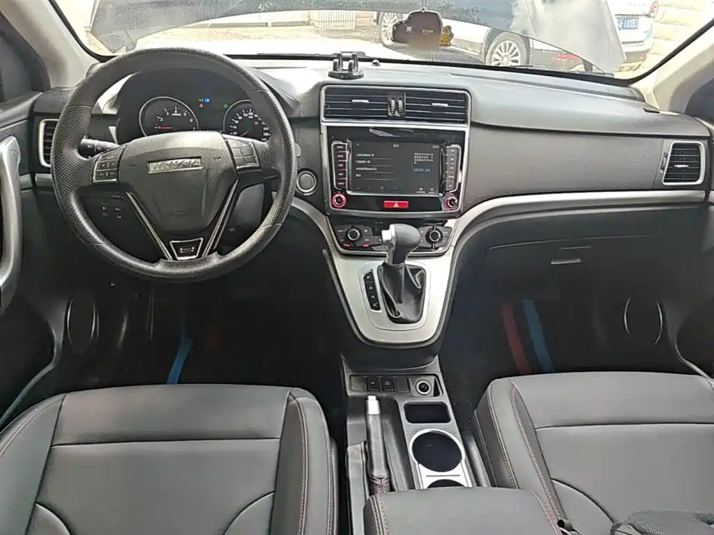 Haval M6 2021 — фото 10