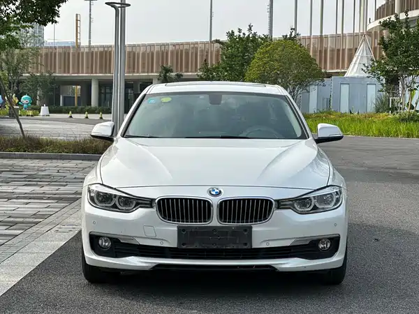 BMW 3 Series 2018