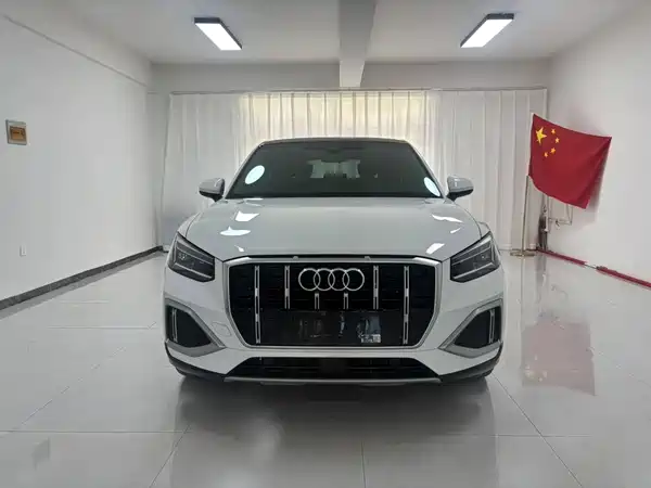 Audi Q2L 2022
