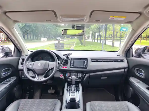 Honda Vezel 2017